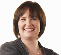 Xandi Neville, EAO
